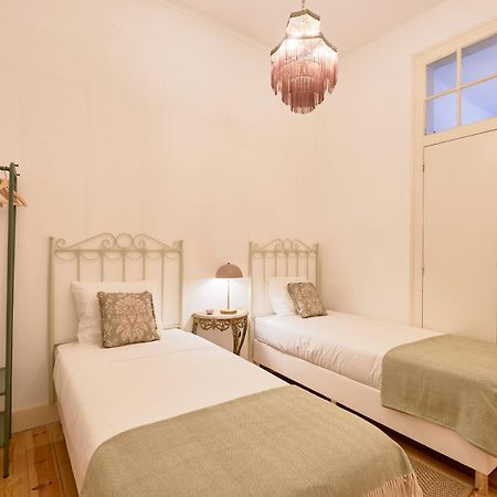Spacious Apartment In The Perfect Lisbon Location, By Timecooler Luaran gambar